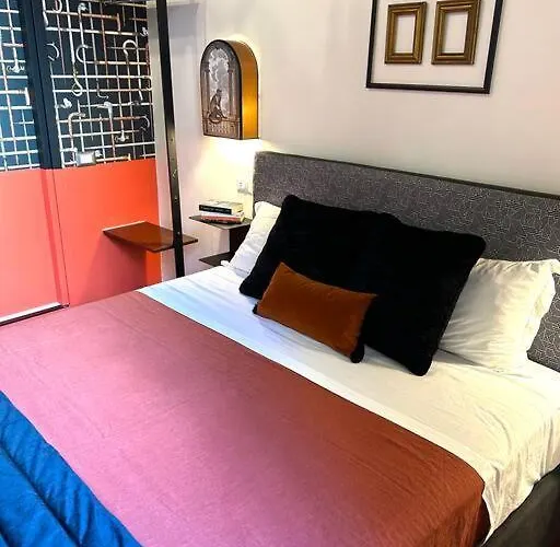 Bed & Breakfast The Grand Tour 4*